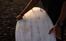 Lade das Bild in den Galerie-Viewer, action_shot
