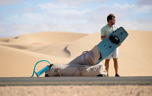 Lade das Bild in den Galerie-Viewer, action_shot
