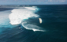 Carica l'immagine nel visualizzatore di Gallery, action_shot