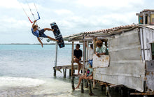 Cargar imagen en el visor de la galería, action_shot
