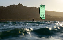 Carica l'immagine nel visualizzatore di Gallery, action_shot