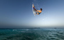 Carica l'immagine nel visualizzatore di Gallery, action_shot