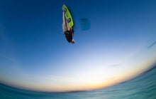 Cargar imagen en el visor de la galería, action_shot