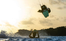 Carica l'immagine nel visualizzatore di Gallery, action_shot