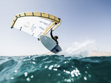 Lade das Bild in den Galerie-Viewer, action_shot