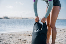 Cargar imagen en el visor de la galería, ION Dry Bag 2024